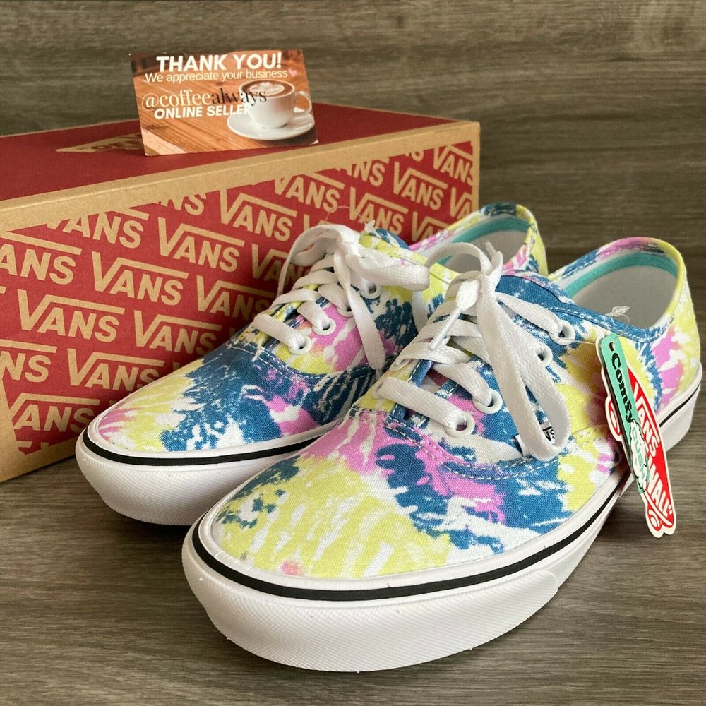 Vans Comfycush Authentic Tie-Dye Orchid White Multicolor Women's NWT
